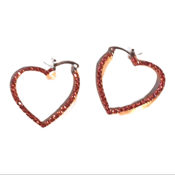 NWT Pink Crystal Heart Pierced Earrings in 18k yellow gold. - Picture 8 of 9